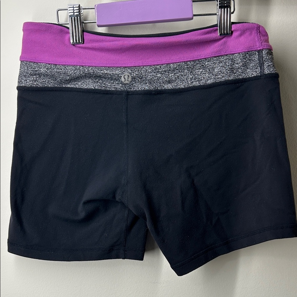 Lululemon Reverse Groove Shorts